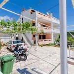 Kursan Apartment *