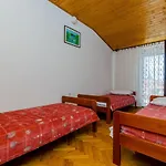 Apartment Kursan *